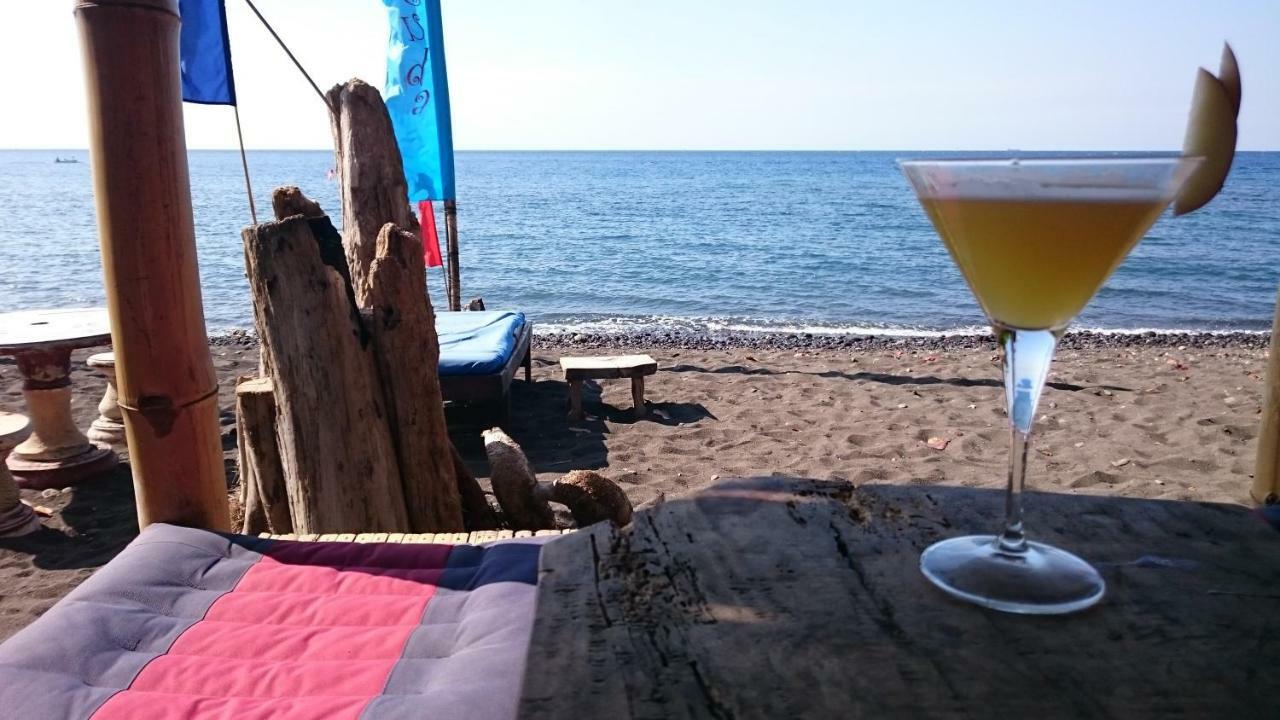 Barracuda Beach Hostel Amed  Bagian luar foto