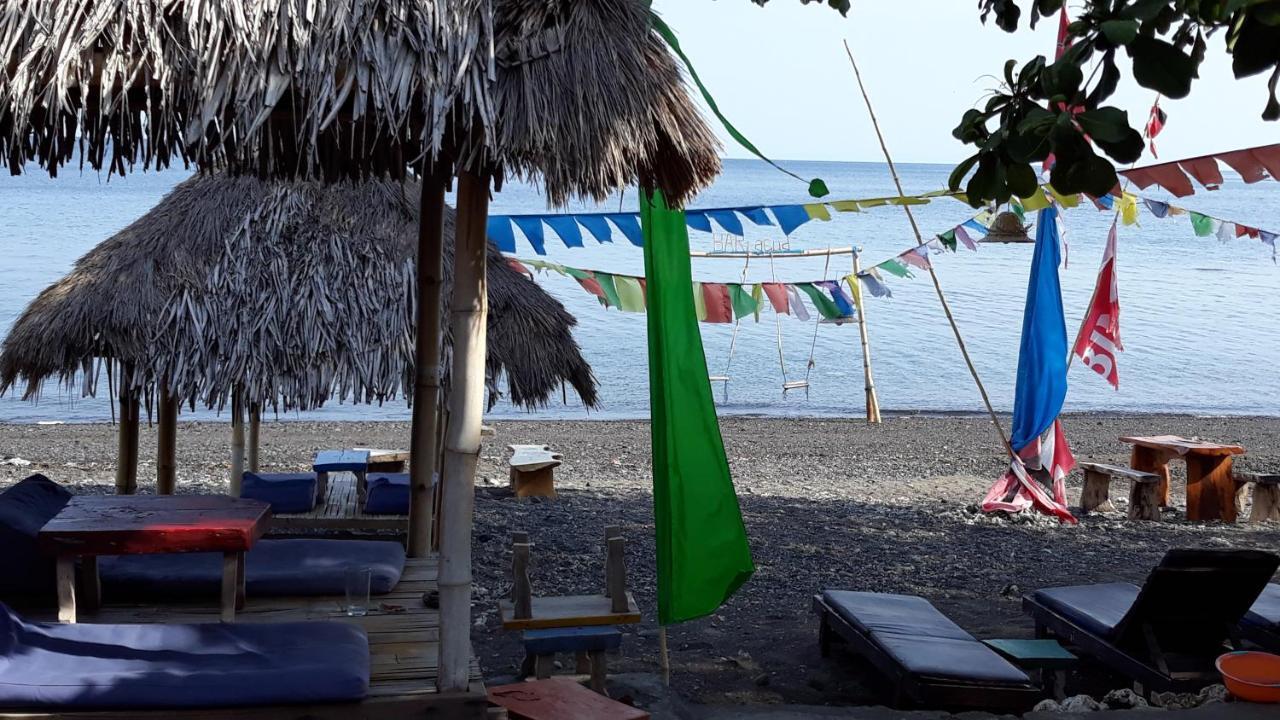 Barracuda Beach Hostel Amed  Bagian luar foto